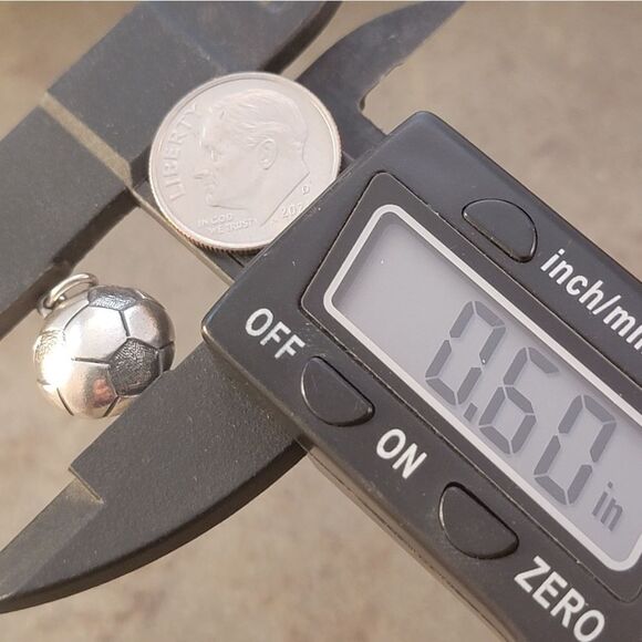 Rare Retired James Avery Soccer Ball Charm - Picture 4 of 5